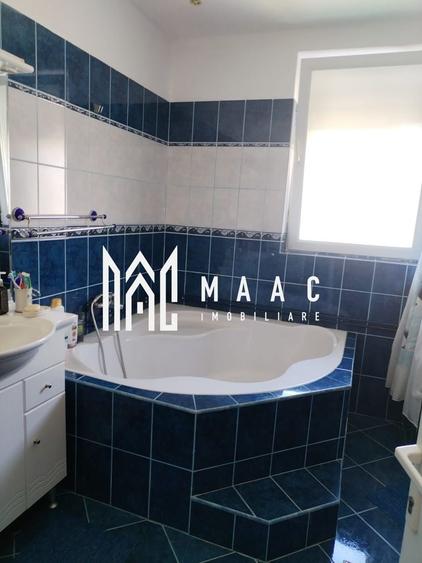 Casă individuală cu 12 camere cu Canalizare în Central