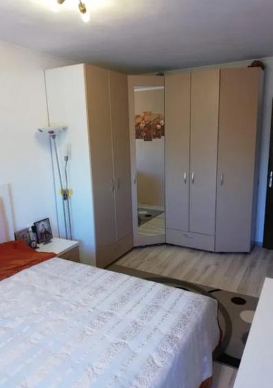 Apartament 3 camere | Parcare + Boxa | Zona Tractorul - 3