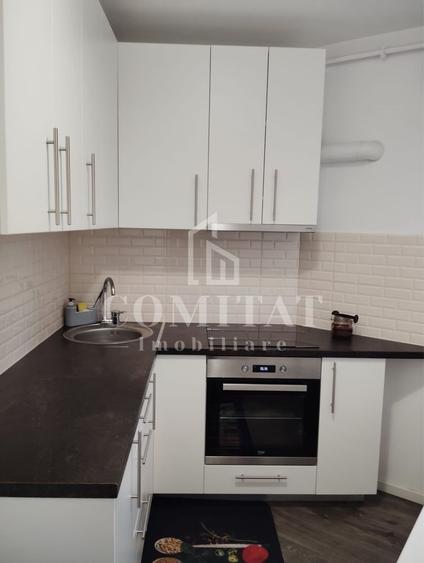 Apartament cu 3 camere semidecomandat, mobilat în Apahida