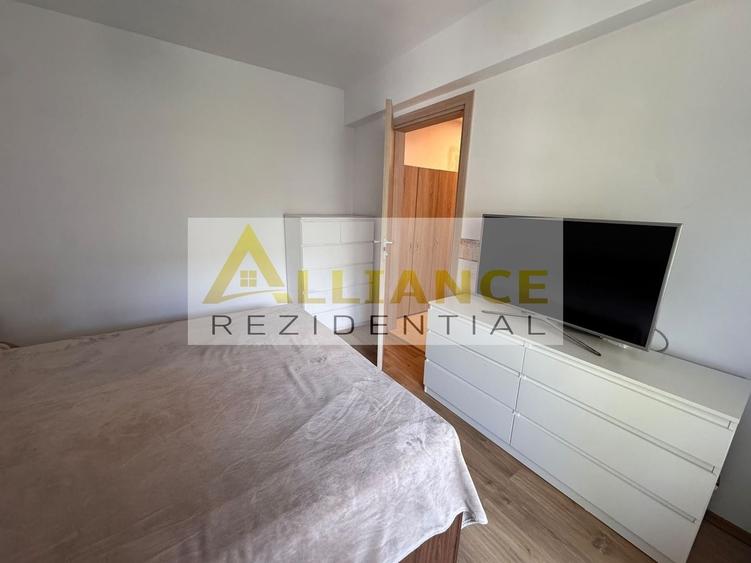 Apartament cu 2 camere decomandat, mobilat în Sud