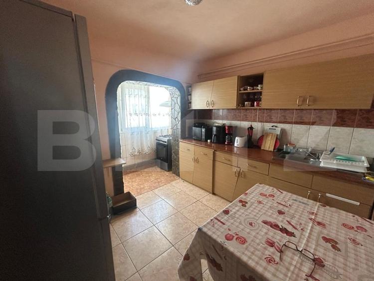 Apartament 3 camere, decomandat, 66 mp, zona Micro 5 - 1
