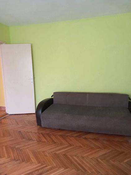 Garsonieră decomandată în Gheorghe Lazăr