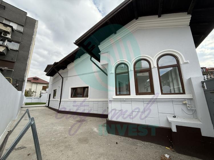 Casă individuală cu 4 camere cu Canalizare în Dacia