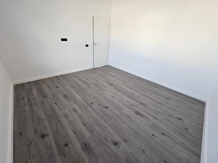 Casă individuală cu 4 camere cu Teren 500 Mp în Țegheș