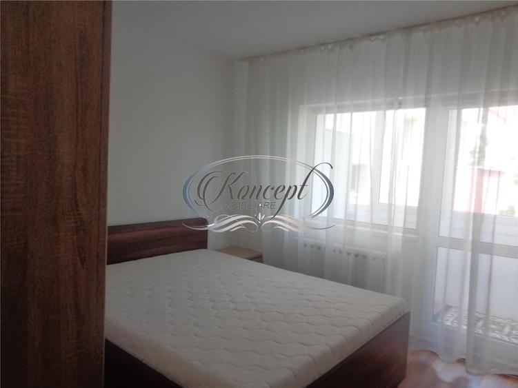 Apartament cu 3 camere decomandat, mobilat în Zorilor
