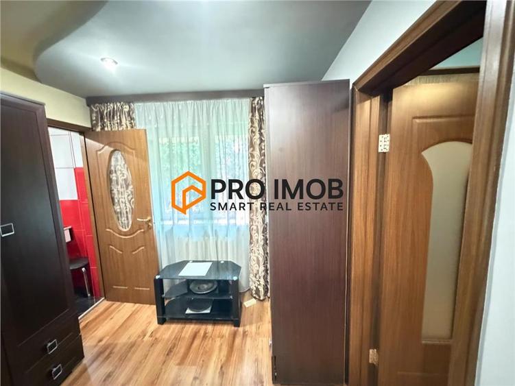 Apartament cu 2 camere nedecomandat, mobilat în 1 Decembrie