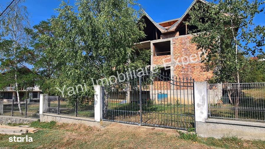 Casă cu 4 camere în Valea Danului