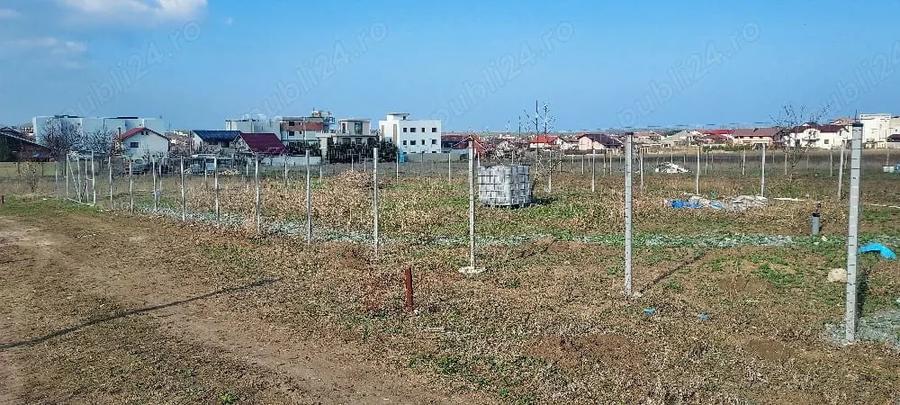 Teren de 800 mp, în Central