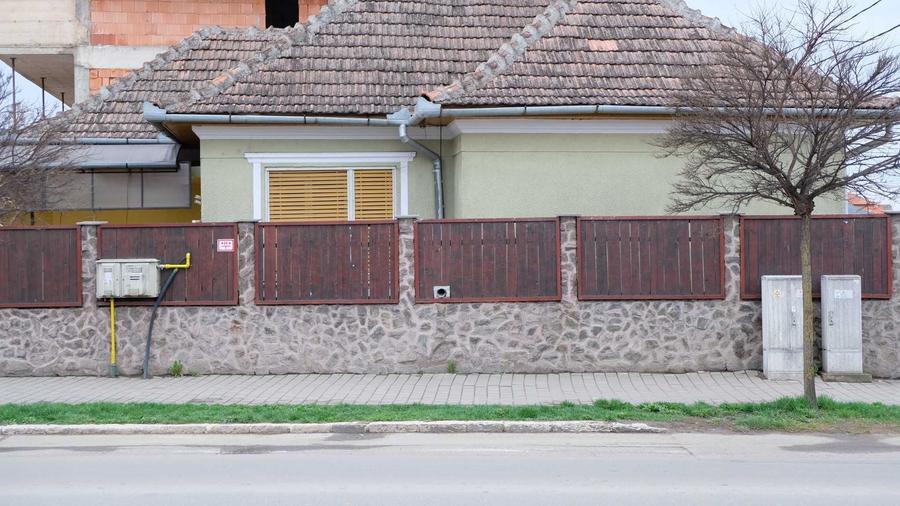 Casă cu 3 camere în Central
