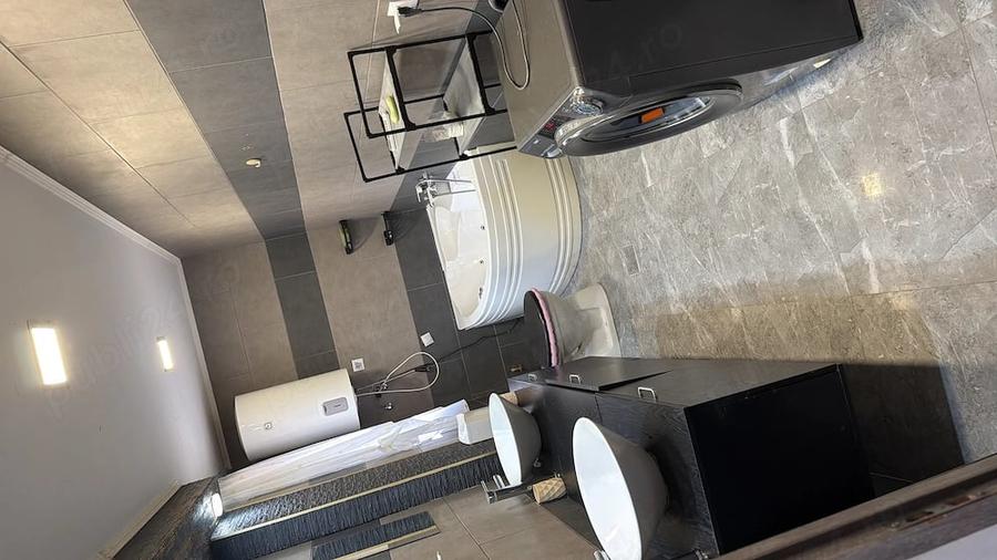 Casă cu 2 camere cu Teren 2498 Mp în Sânnicolau Român