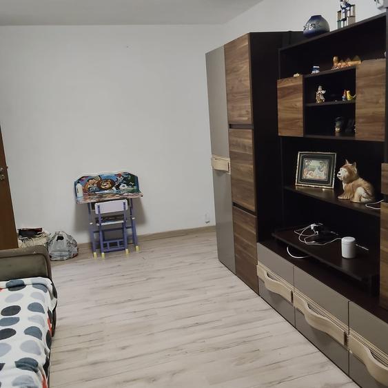 Apartament decomandat în Pantelimon