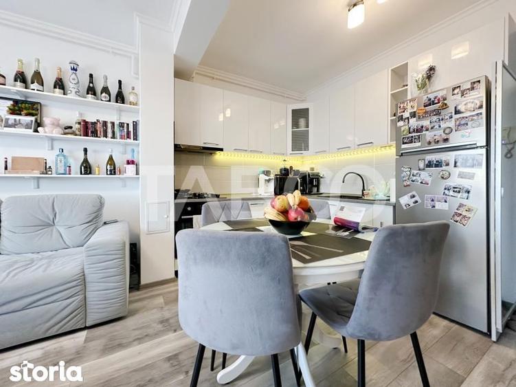 Apartament cu 2 camere semidecomandat, mobilat în Zorilor
