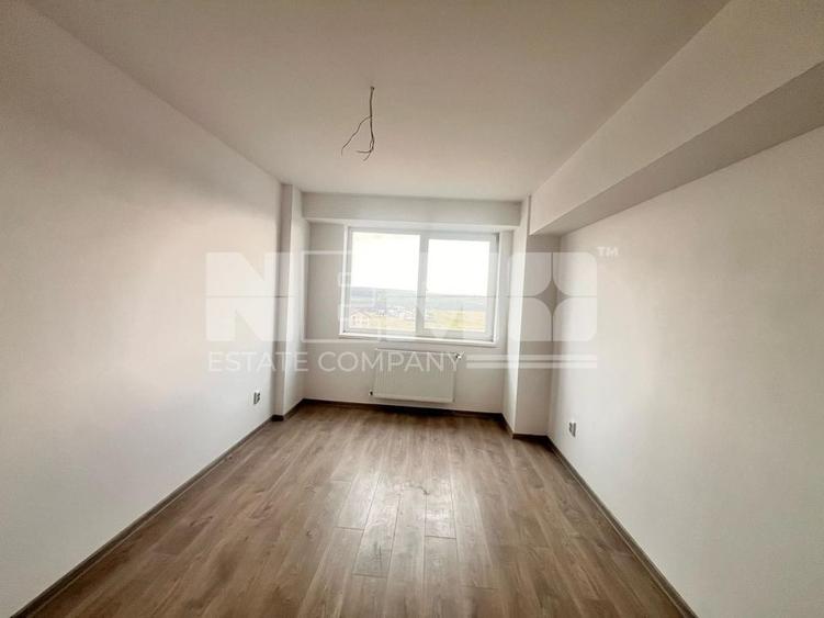 Apartament cu 3 camere decomandat în Obcini