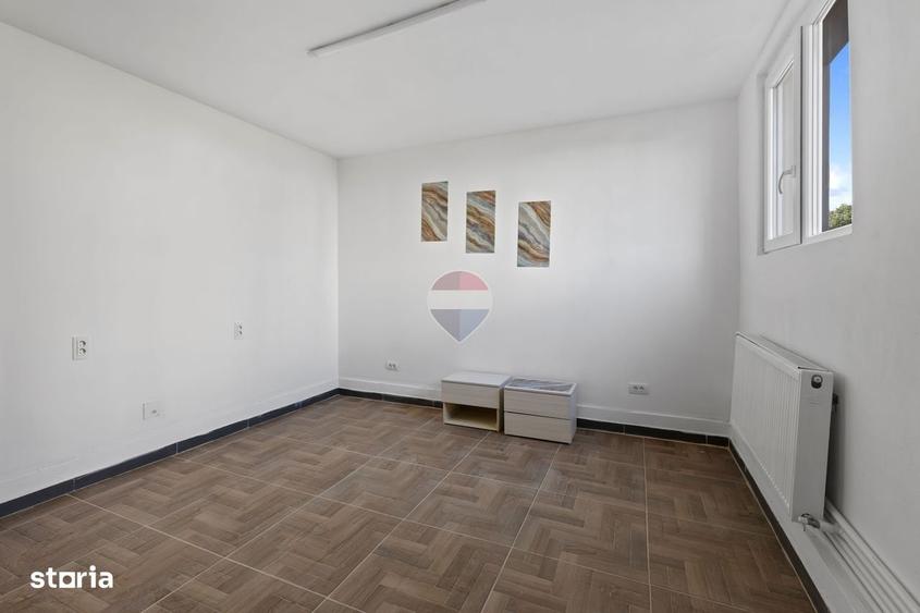 Casă cu 4 camere în Central