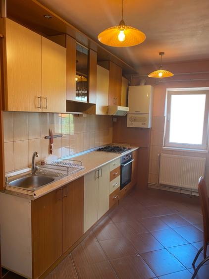 Apartament cu 3 camere mobilat si utilat, zona semicentrala - 13