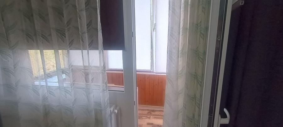Garsonieră decomandată în Drumul Carului