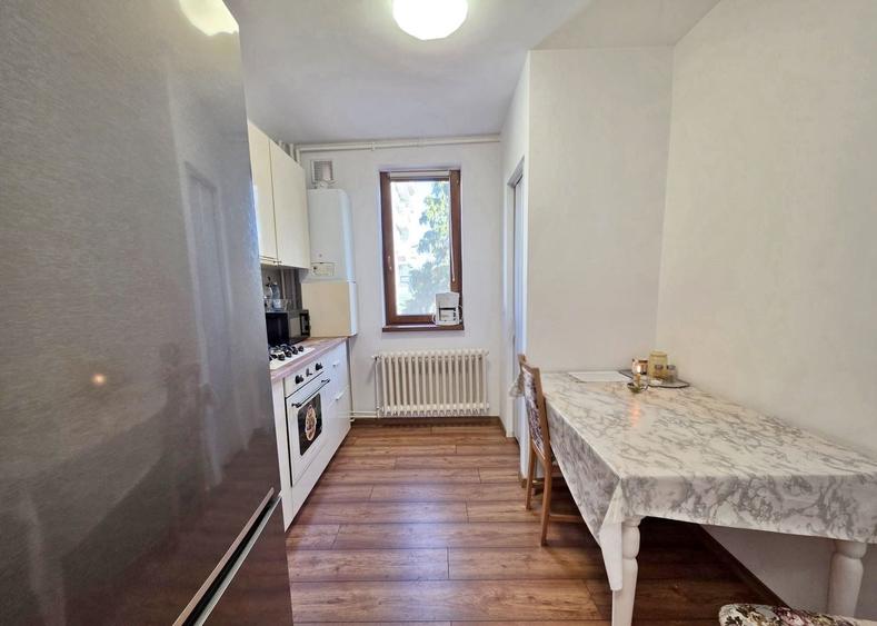 Apartament cu 2 camere semidecomandat, mobilat în Gheorgheni