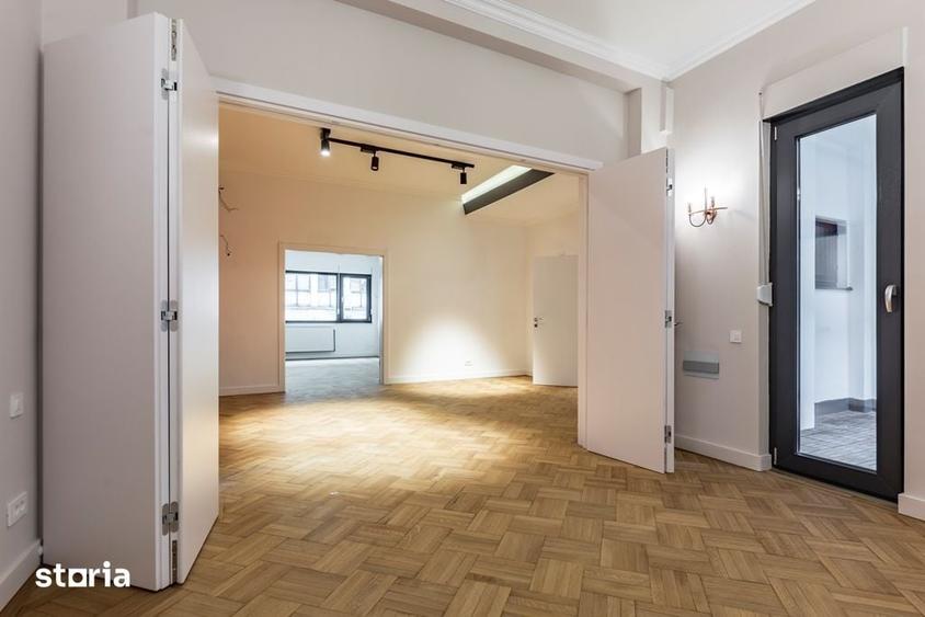 Apartament cu 4 camere în Romană