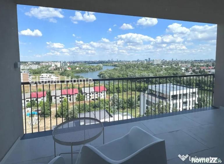 Apartament cu 3 camere decomandat în Sisești