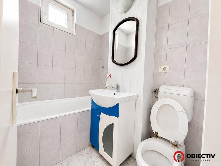Apartament cu 3 camere decomandat în Dărmănești