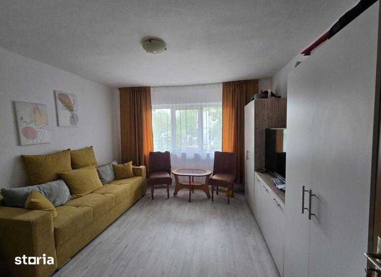 Apartament cu 3 camere în Miroslava