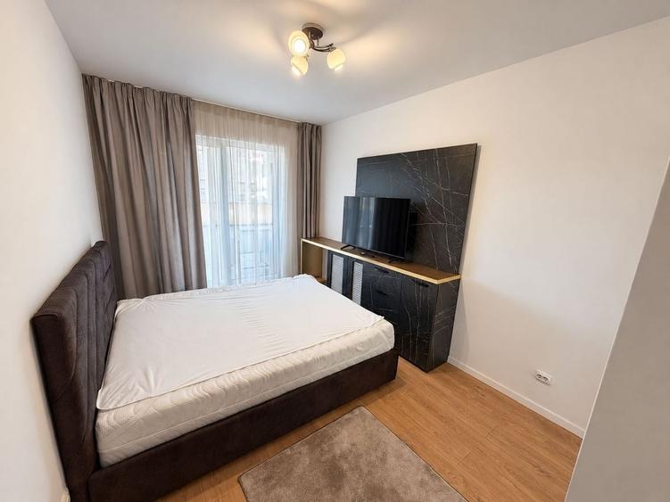Apartament cu 3 camere semidecomandat, mobilat în Mănăștur