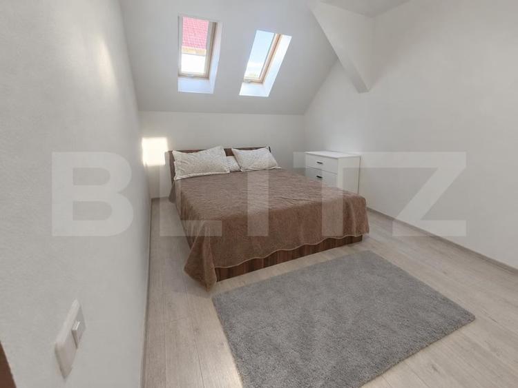 Apartament cu 3 camere semidecomandat, mobilat în Soarelui