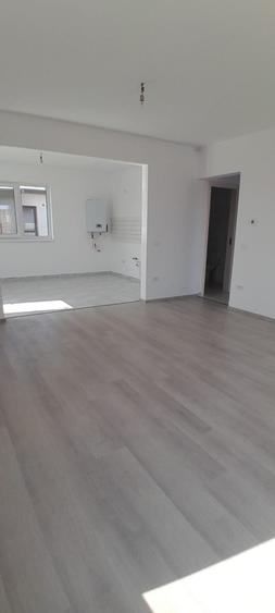 Casă individuală cu 3 camere cu Teren 410 Mp în Berceni