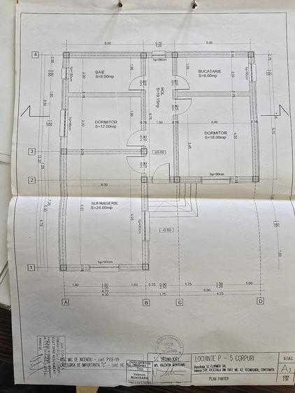 Casă cu 3 camere cu Teren 446 Mp în Central