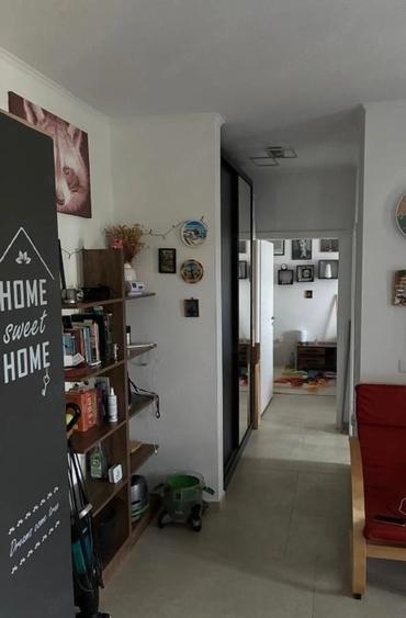Apartament cu 2 camere semidecomandat în Chișoda