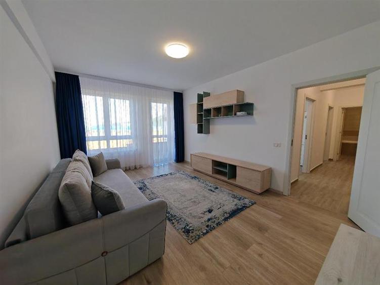 Apartament cu 2 camere decomandat, mobilat în Cristian