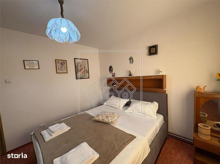 Apartament cu 2 camere decomandat în Ștrand
