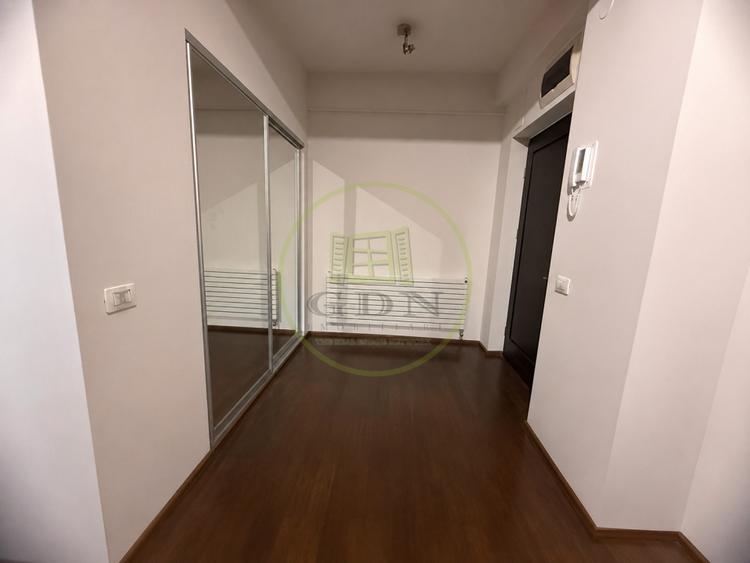 Apartament cu 3 camere decomandat, mobilat în 1 Mai