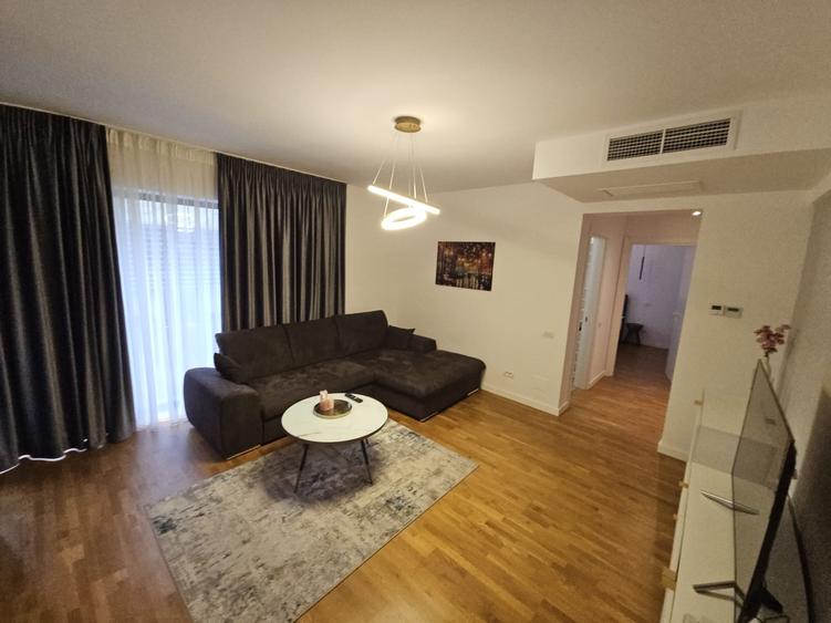 Apartament cu 2 camere decomandat, mobilat în Aviației