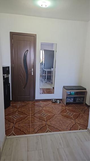 Apartament cu 4 camere semidecomandat în Central