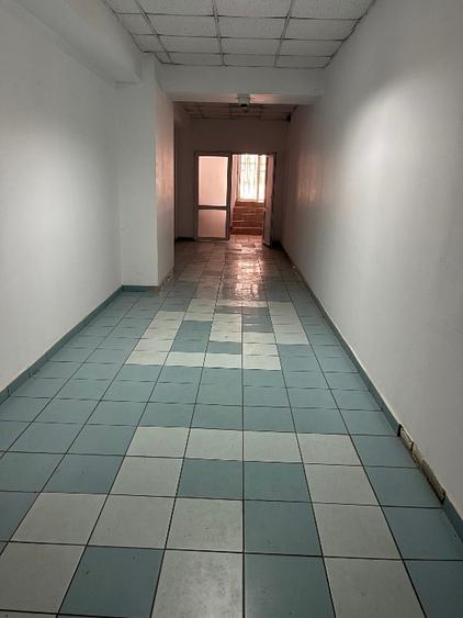 Birou, de 20 mp, în Unirii