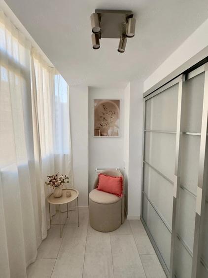 Apartament cu 2 camere decomandat în Calea Victoriei