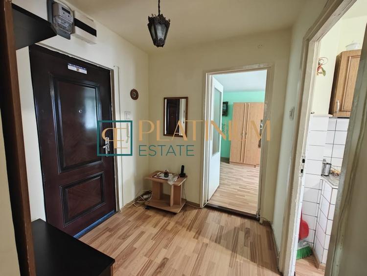 Apartament cu 3 camere decomandat, mobilat în Bogdăneștilor