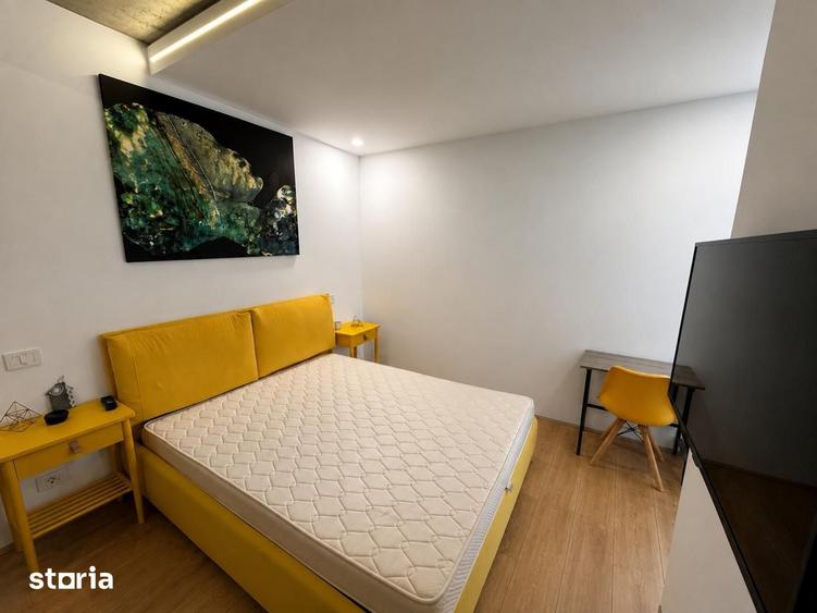 Apartament cu 2 camere decomandat în Tei