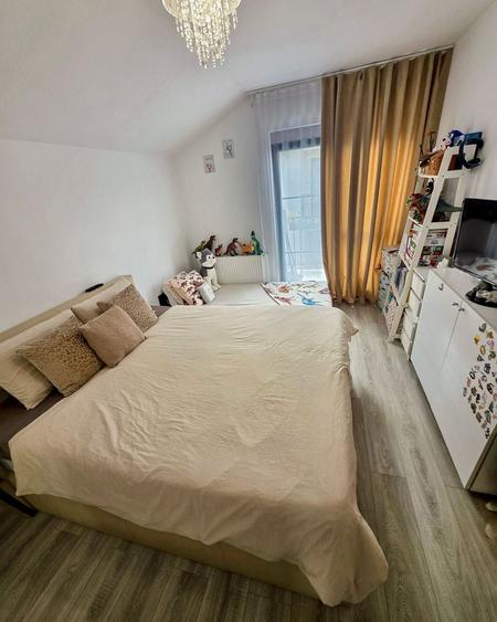 Apartament cu 2 camere decomandat în Giroc