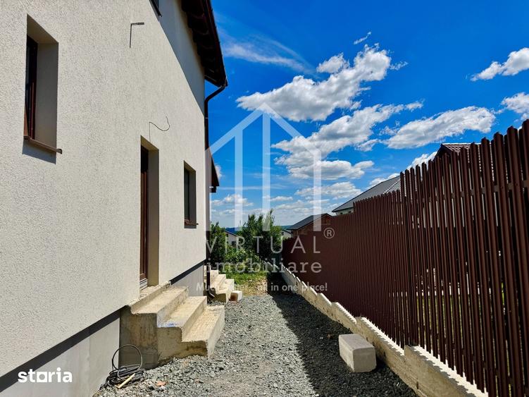 Casă cu 4 camere cu Teren 242.8 Mp în Tineretului