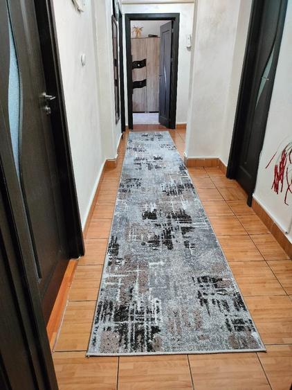 Apartament cu 3 camere decomandat în Vest