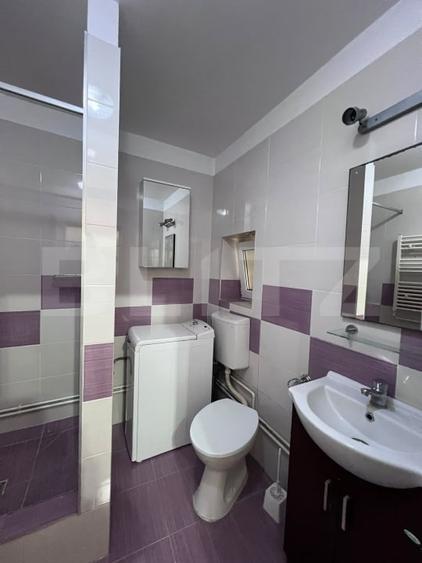 Garsonieră decomandată, mobilată în Central