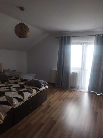 Casă individuală cu 5 camere cu Canalizare în Galata
