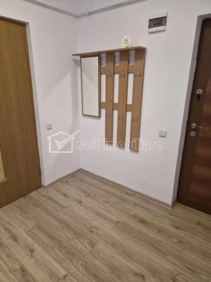 Apartament cu 3 camere decomandat în Iris