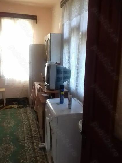 Casă cu 4 camere cu Teren 501 Mp în Lepșa