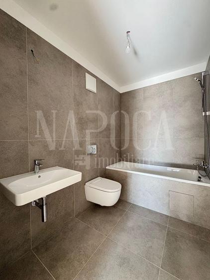 Apartament cu 3 camere semidecomandat în Iris