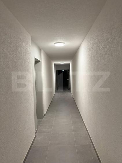 Apartament cu 3 camere semidecomandat în Semicentral