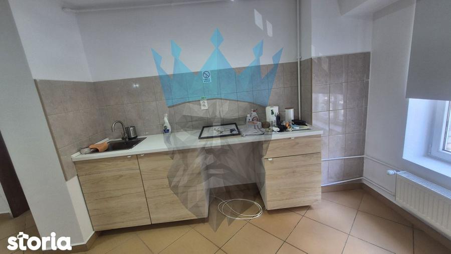 Apartament cu 2 camere în Centrul Civic