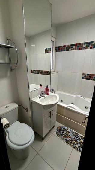 Apartament cu 2 camere decomandat în Viilor
